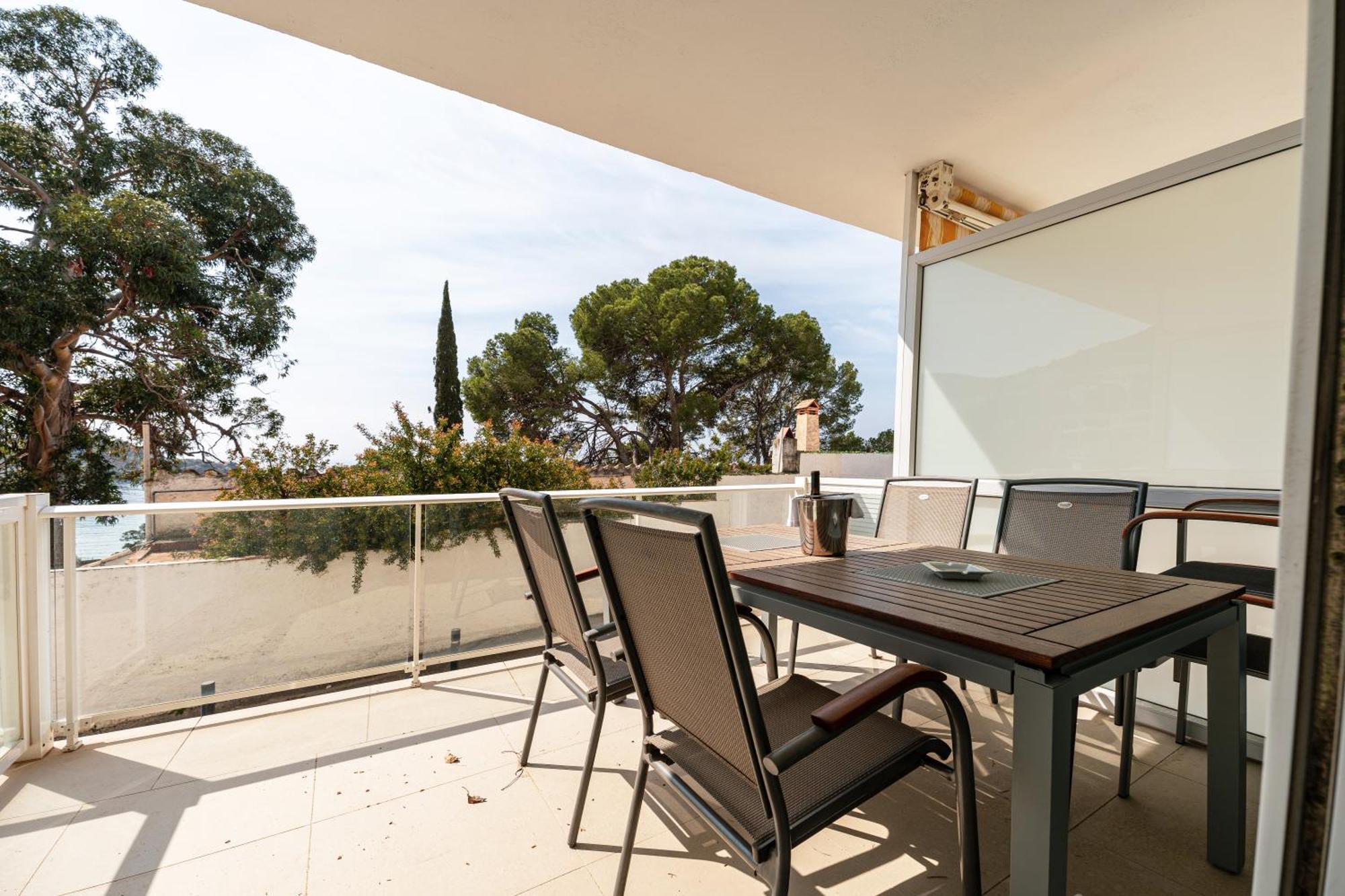 Santa Llucia Apartaments Roses Dış mekan fotoğraf