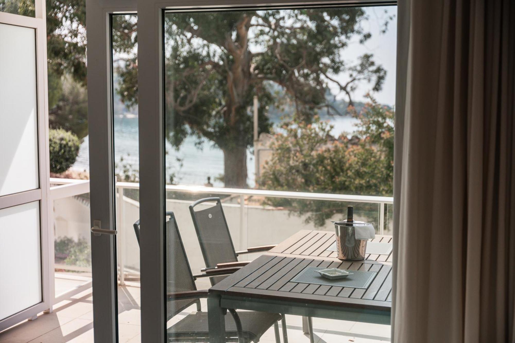 Santa Llucia Apartaments Roses Dış mekan fotoğraf