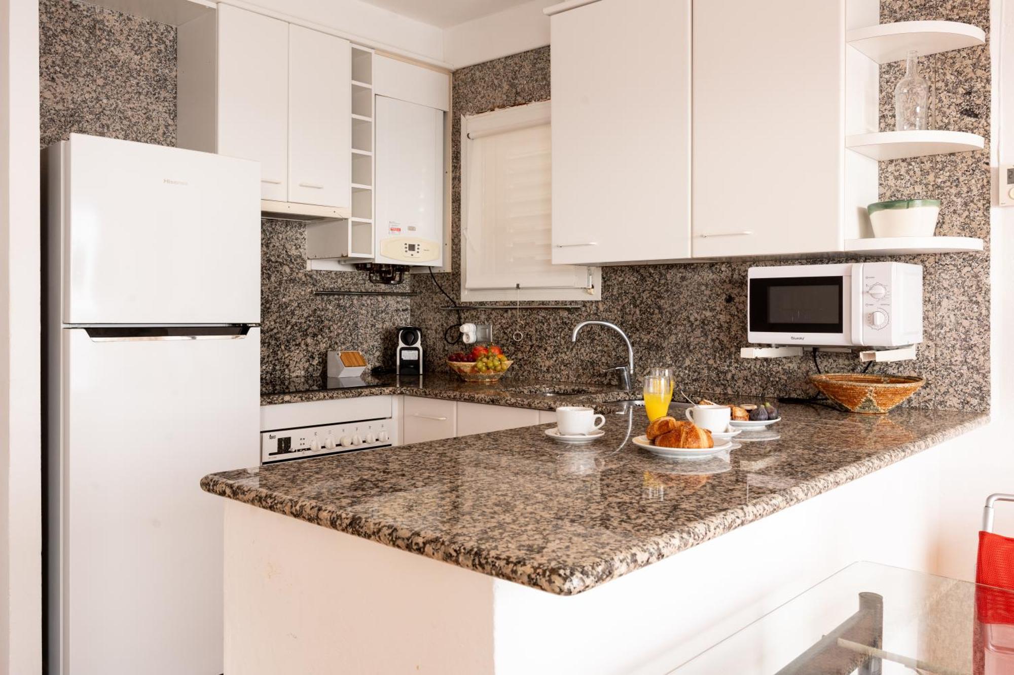 Santa Llucia Apartaments Roses Dış mekan fotoğraf